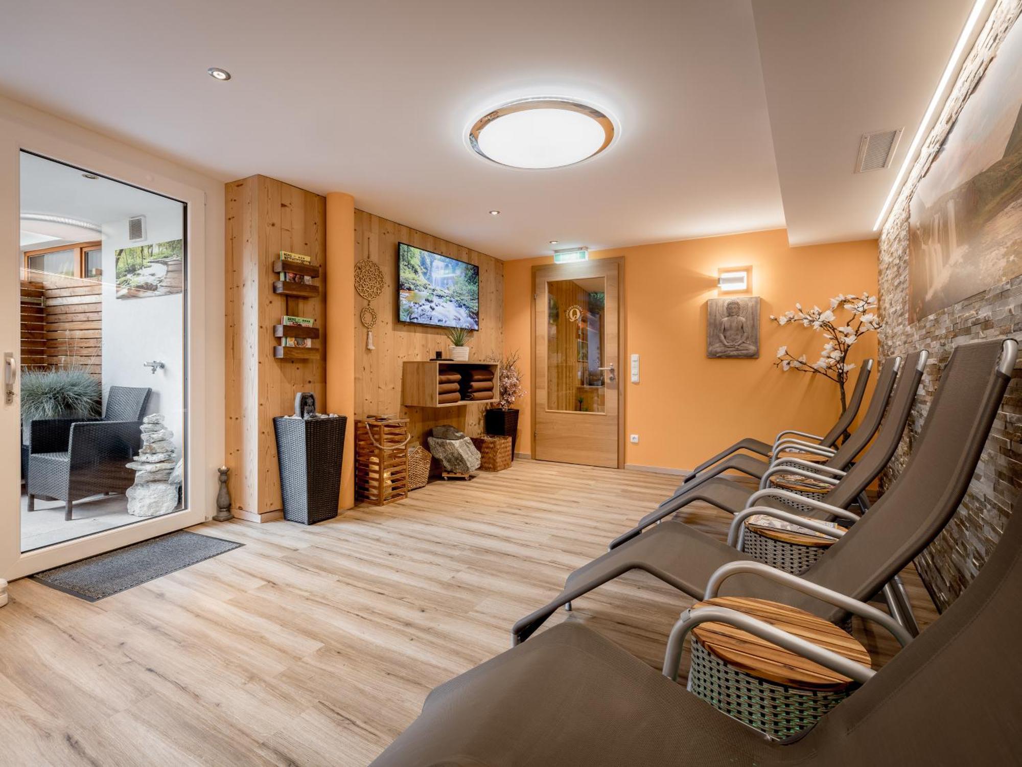 Отель Quality Hosts Arlberg - Haus Pepi Eiter Санкт-Антон-ам-Арльберг Экстерьер фото