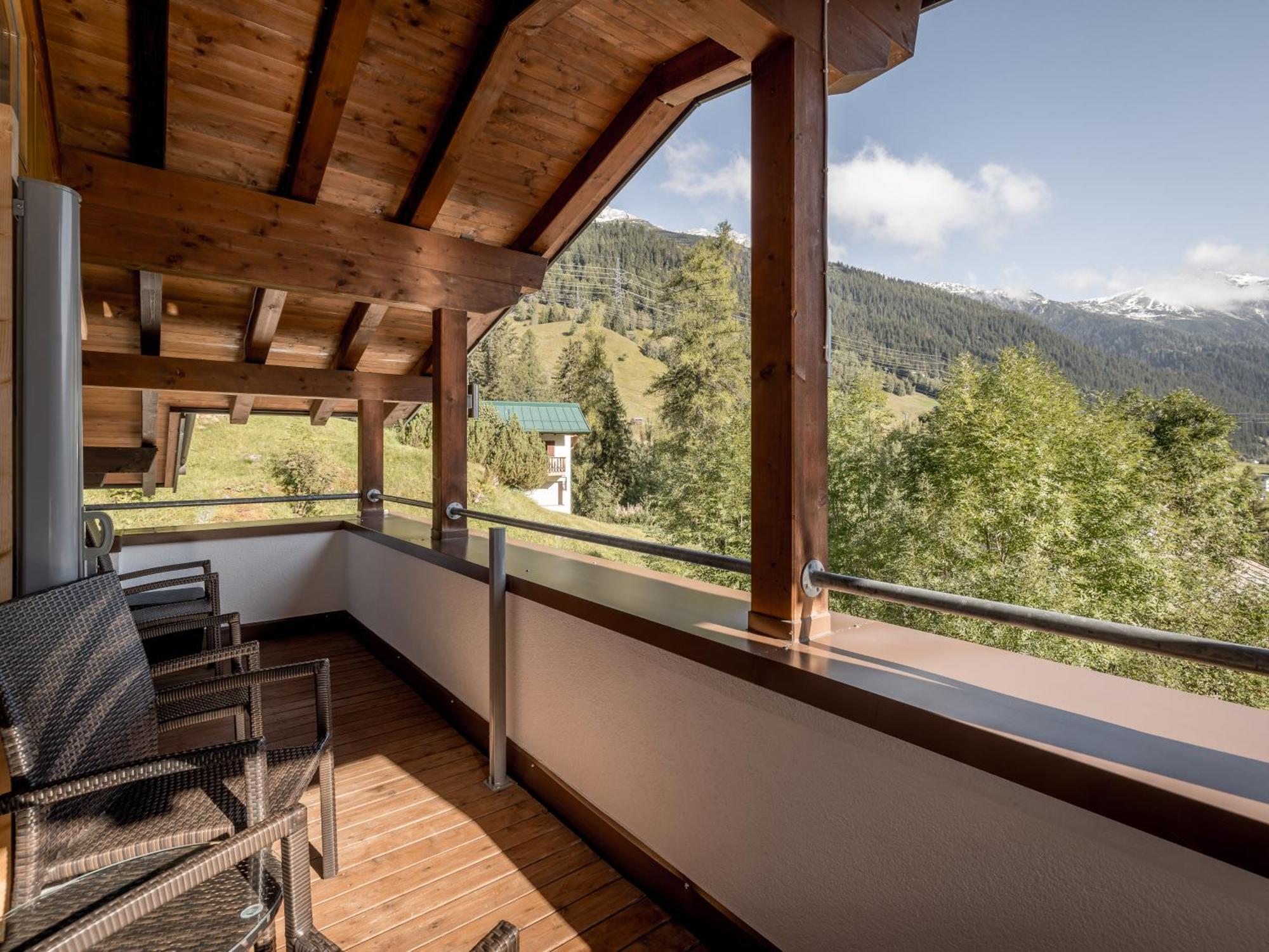 Отель Quality Hosts Arlberg - Haus Pepi Eiter Санкт-Антон-ам-Арльберг Экстерьер фото
