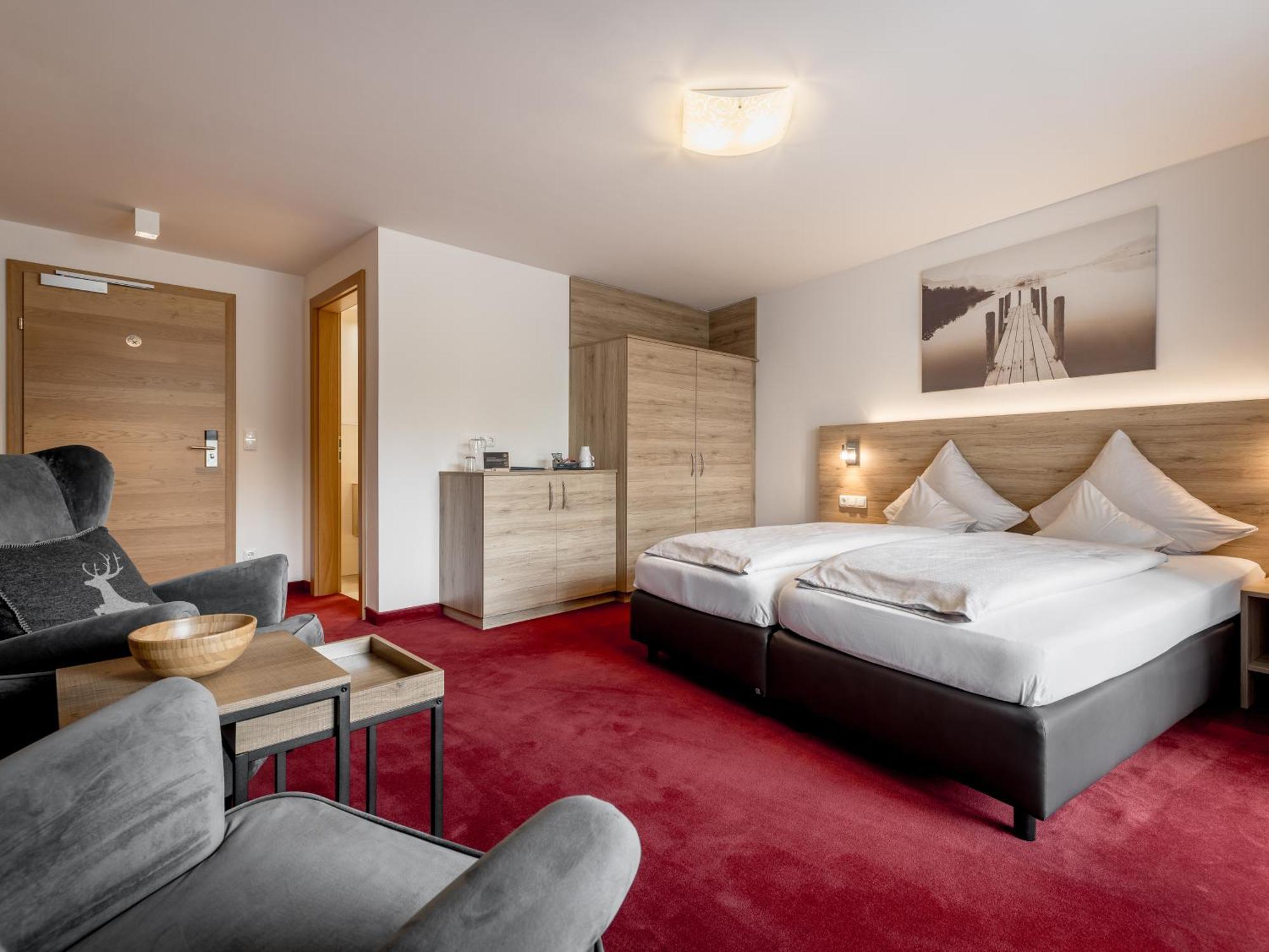 Отель Quality Hosts Arlberg - Haus Pepi Eiter Санкт-Антон-ам-Арльберг Экстерьер фото